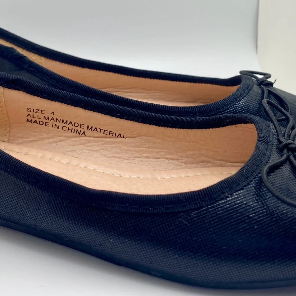 Girls Sz 4 Black Ballet Flats w/ Bow Detail Skid Resistant Tread
